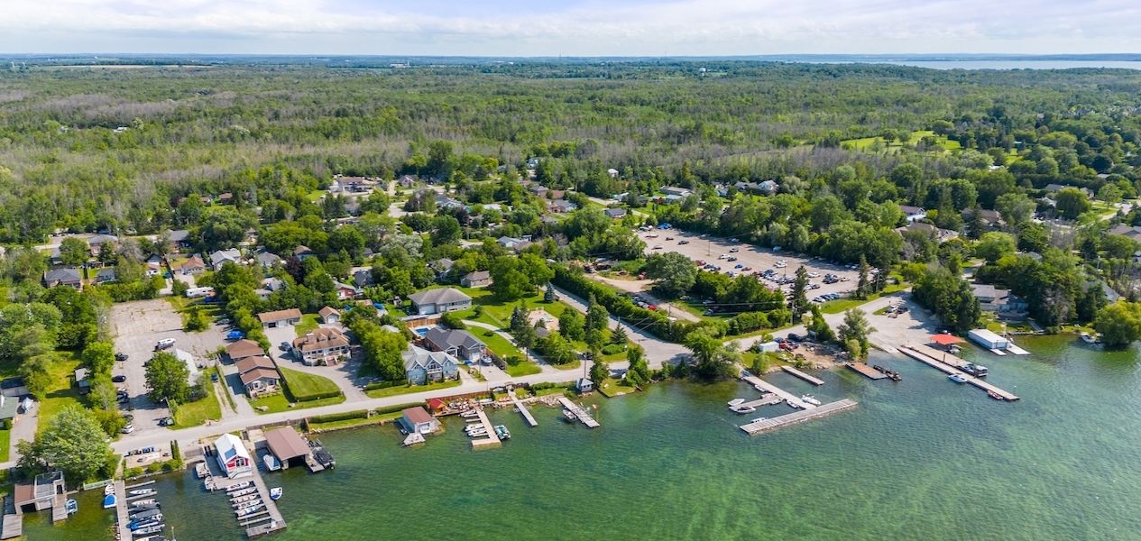 Georgina cityscape and real estate market