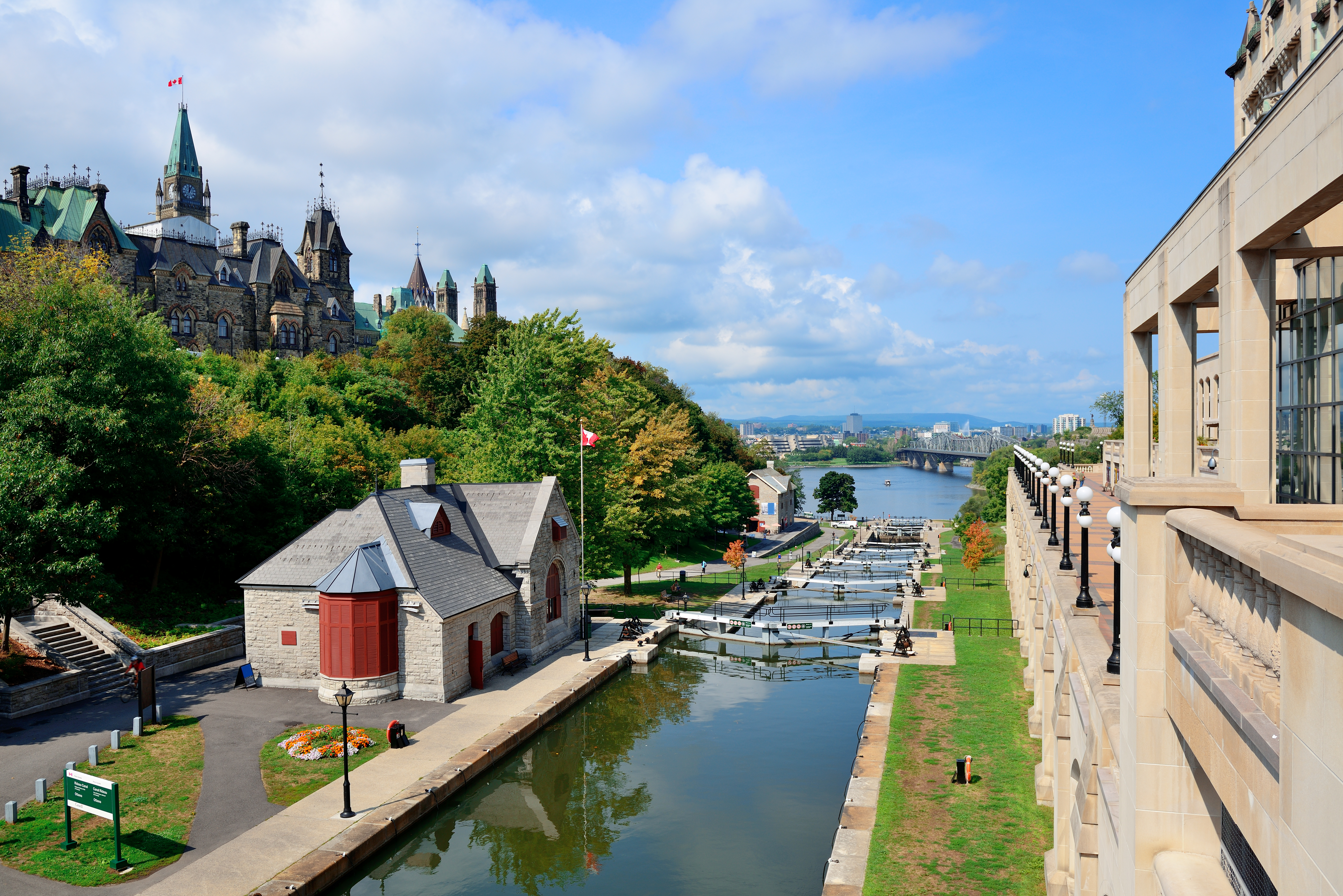 Pickering cityscape and real estate market