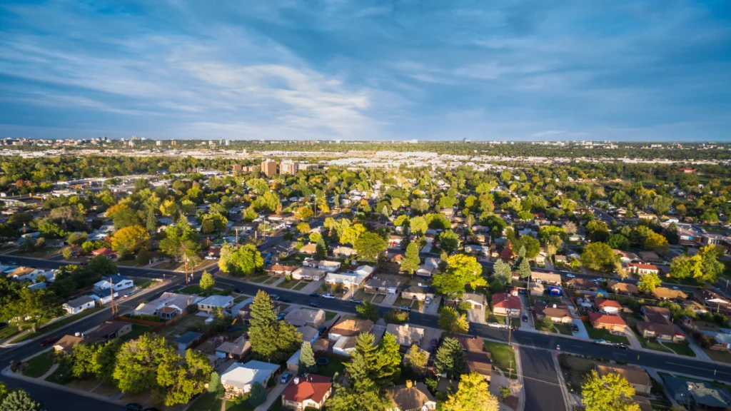 Richmond Hill cityscape and real estate market
